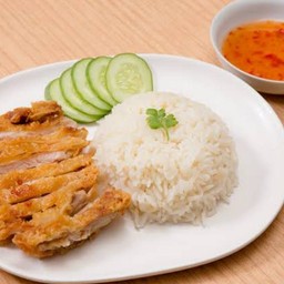 ธิดารักษ์ข้าวมันไก่
