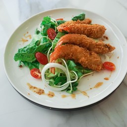 สลัดกุ้งทอด