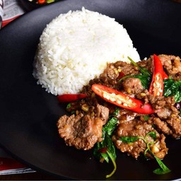 ข้าวกะเพราหมูชิ้น