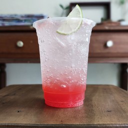 Sparkling Stawberry x Lime สปาร์คกลิ้้งสตอเบอรี่มะนาว