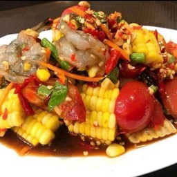 ตำข้าวโพดกุ้งสด กรอบๆ สูตรปลาร้า