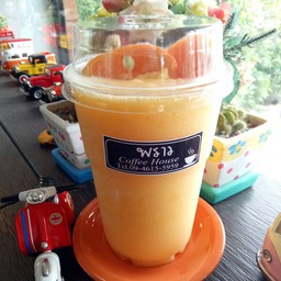 สมุตตี้ ส้มสายน้ำผึ้ง