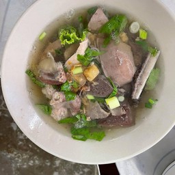 ต้มเลือดหมูธรรมดา