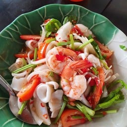 เคียงนา