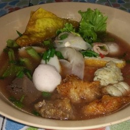 ก๋วยเตี๋ยวเย็นตาโฟ