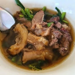 ธัญรส สาขาผู้ใหญ่หรั่ง ม. 1 หนองอิรุณ เกาเหลา เนื้อ เป็ด หมู