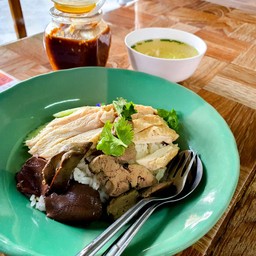 ข้าวมันไก่ (ธรรมดา)