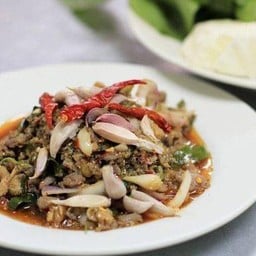 ส้มตำลุงหนวด