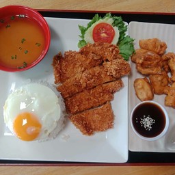ชุดหมูทอดทงคัตสึ
