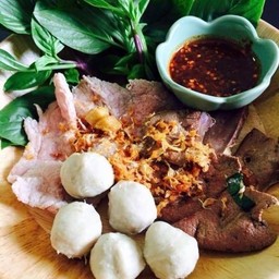 ลวกจิ้มหมู