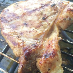 ผัดไทยหมูย่าง "เฮียแป๊ะ" -