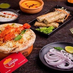 Chicken Hyderabadi Biryani [1 Portion] + Chicken Seekh Kebab [1 Portion]