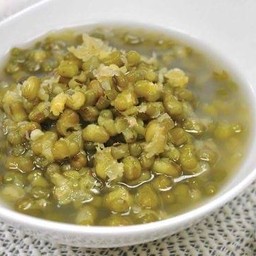 ถั่วเขียวต้มน้ำตาล