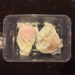ไข่ลวก 2 ฟอง