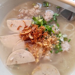 ก๋วยจั๊บญวน