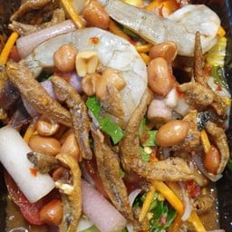 ยำกุ้งสด