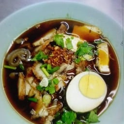 โจ๊คเฮียจั๊บ (ตลาดโต้รุ่งสระบุรี)