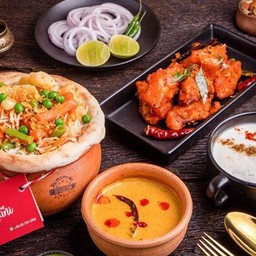 Veg Hyderabadi Biryani + Paneer 65