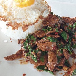 ข้าวกะเพราตับ