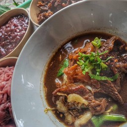 เส้นเล็กเนื้อ