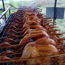 ไก่ย่างยางตลาด(ทั้งตัว) ขนาดใหญ่จัมโบ้ใหญ่พิเศษ แถม..ฟรี ตำไทย แซ่บจี๊ดจ๊าดอีหลีเด้อจ้่า
