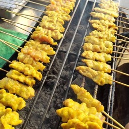 ชุดใหญ่