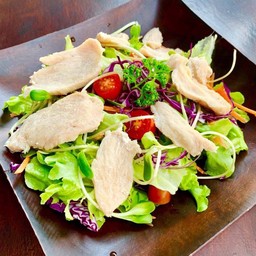 สลัดอกไก่