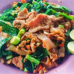 เรณูอาหารตามสั่ง-ฝั่งตรงข้ามประชาสโมสร38