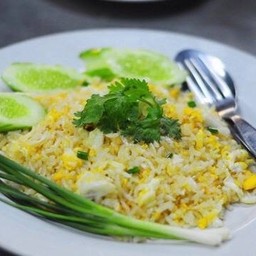 ข้าวผัดปู