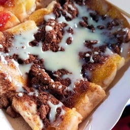 ขนมปังปิ้ง เตาถ่าน เนย นม โอวัลติน