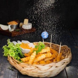 เฟรนฟรายโรยเกลือ