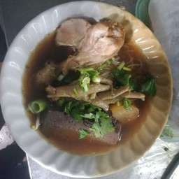 ลาบลุงบูรณ์