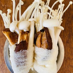 เห็ดสามอย่างพันเยื่อไผ่