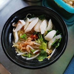 ก๋วยเตี๋ยวปลาหมึก
