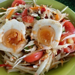 ตำไทยไข่เค็ม