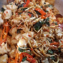 ป้าน้อยแกงไทย