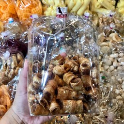 กล้วยม้วนโรยงา