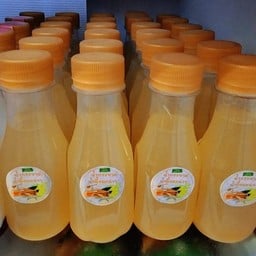 น้ำกระชายน้ำผึ้งมะนาว10บาท วาฟเฟิลนมสด สุขุมวิท66/1