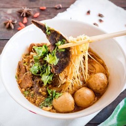 ก๋วยเตี๋ยวเนื้อ