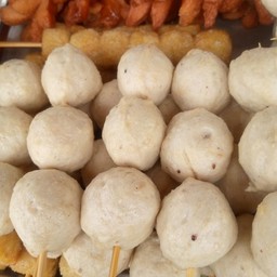 นุ้ยข้าวยำแหนม สาขาหัวรอ