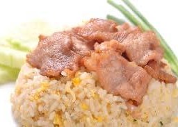 ข้าวผัดหมู