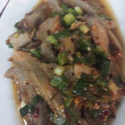 น้ำตกเนื้อ