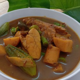 เเกงไตปลา