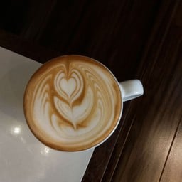 ลาเต้ร้อน