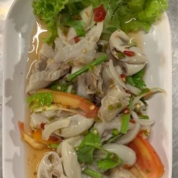 ยำไส้ตัน