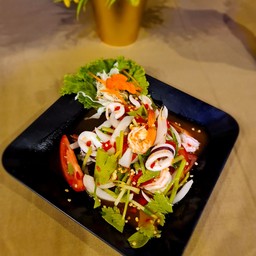 ยำวุ้นเส้นรวมมิตร