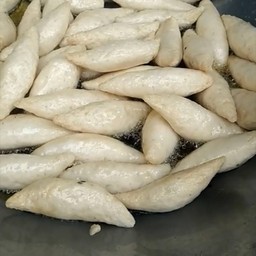 ลูกชิ้นปลาเยาวราชทอด