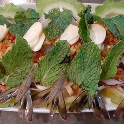 กุ้งแช่น้ำปลา