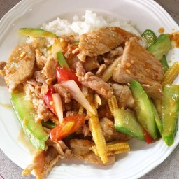 ผัดเปรี้ยวหวาน