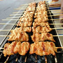 หมูปิ้งจิ๊กซอว์&ข้าวกะเพรา ( เป่าปาก ) สาขา1